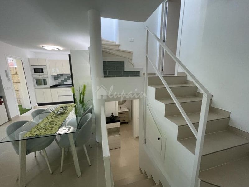 3 makuuhuone Huvila myytävänä paikassa Palm-Mar mukana uima-altaan - 680 000 € (Ref: 6423361)