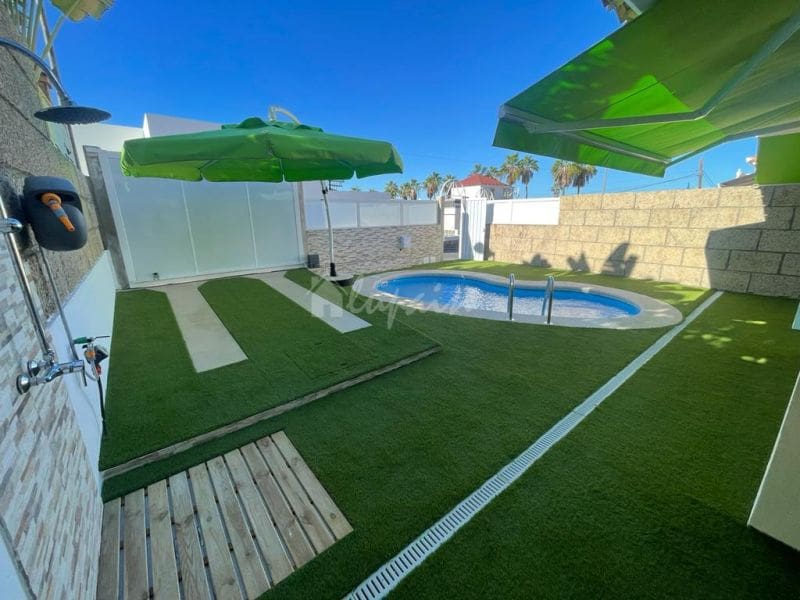 3 makuuhuone Huvila myytävänä paikassa Palm-Mar mukana uima-altaan - 680 000 € (Ref: 6423361)