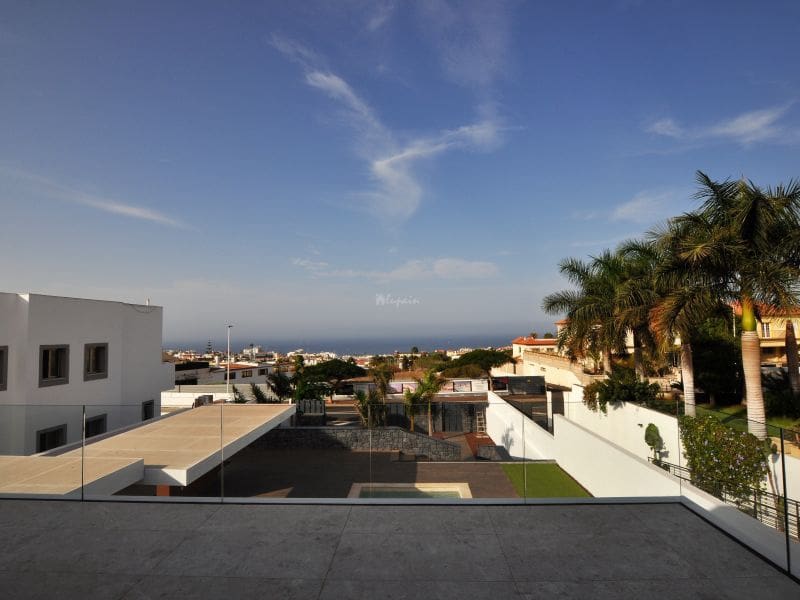 5 soverom Villa til salgs i El Madronal med svømmebasseng - € 2 390 000 (Ref: 6893307)