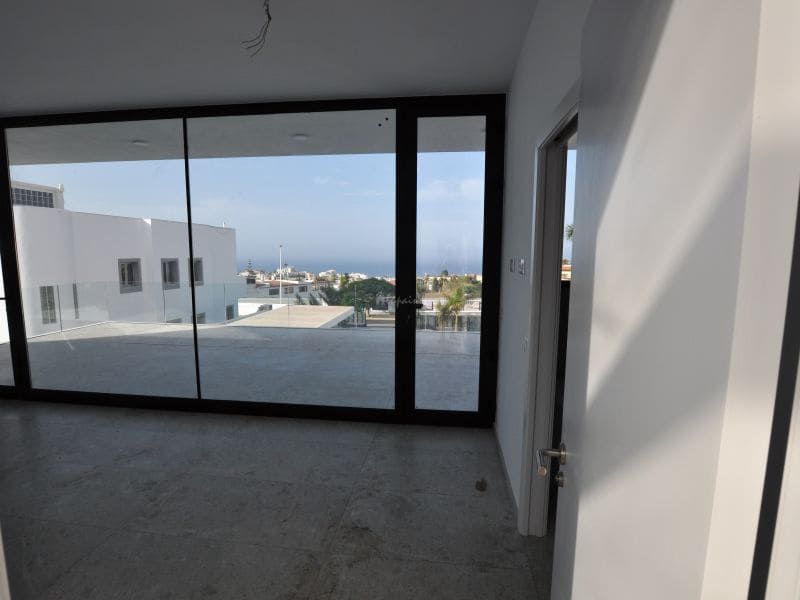 5 soverom Villa til salgs i El Madronal med svømmebasseng - € 2 390 000 (Ref: 6893307)