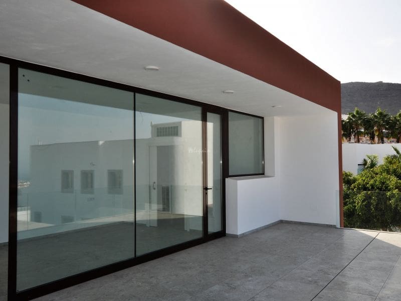 5 soverom Villa til salgs i El Madronal med svømmebasseng - € 2 390 000 (Ref: 6893307)