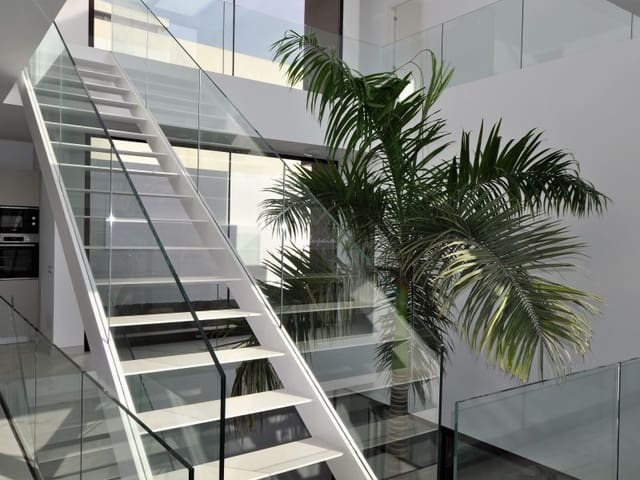 5 soverom Villa til salgs i El Madroñal, Adeje med svømmebasseng - € 2 390 000 (Ref: 6893307)