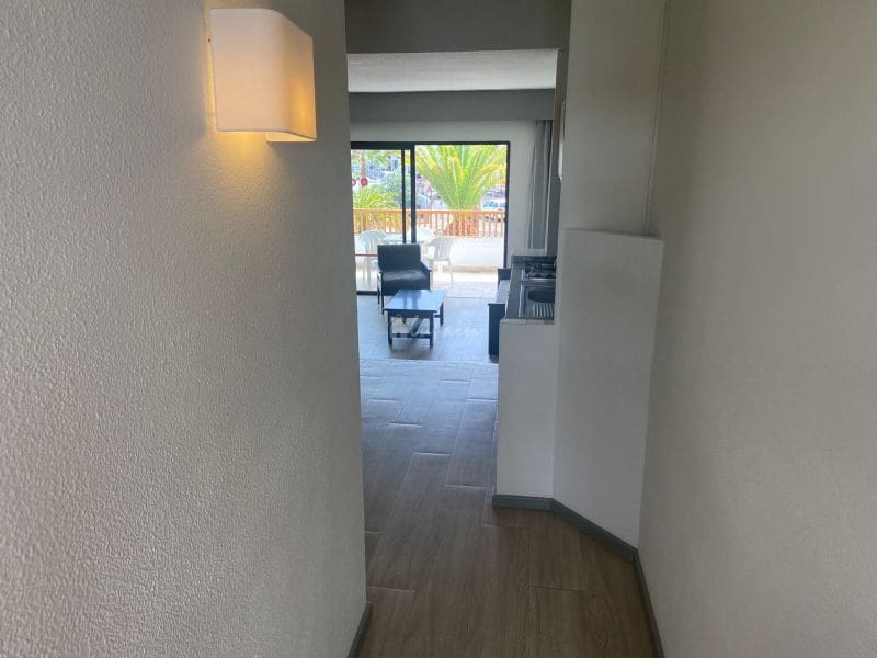 1 bedroom Apartment for sale in Los Cristianos with pool - € 249,000 (Ref: 7078822)