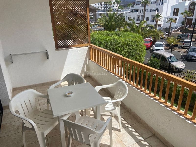 1 bedroom Apartment for sale in Los Cristianos with pool - € 249,000 (Ref: 7078822)