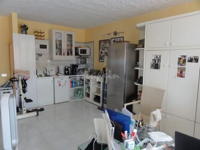 1 chambre Appartement à vendre à Playa Paraiso, Adeje avec piscine - 525 000 € (Ref: 7078823)