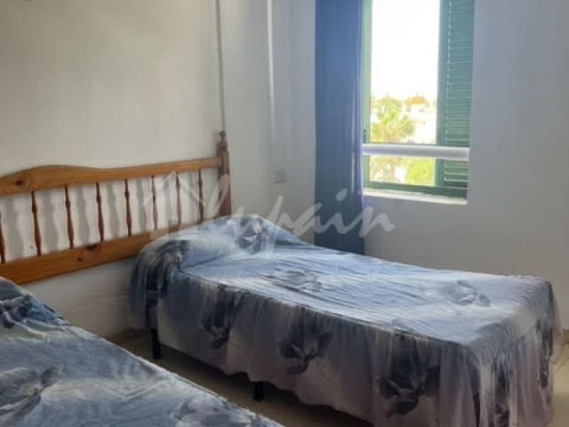 2 soverom Leilighet til salgs i Costa del Silencio, Arona med svømmebasseng - € 220 000 (Ref: 7142760)