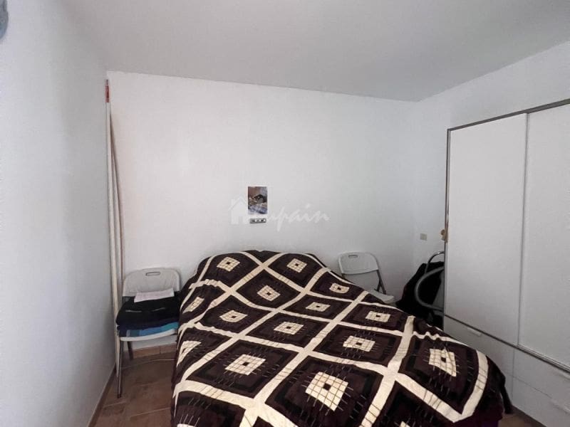 1 soverom Leilighet til salgs i Costa del Silencio med svømmebasseng - € 178 950 (Ref: 8005249)