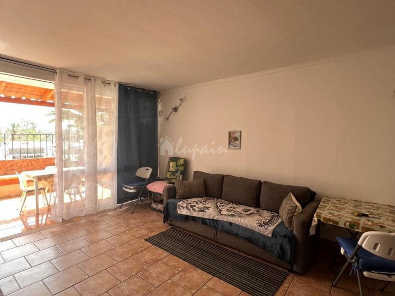 1 soverom Leilighet til salgs i Costa del Silencio med svømmebasseng - € 178 950 (Ref: 8005249)