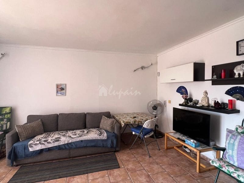 1 soverom Leilighet til salgs i Costa del Silencio med svømmebasseng - € 178 950 (Ref: 8005249)