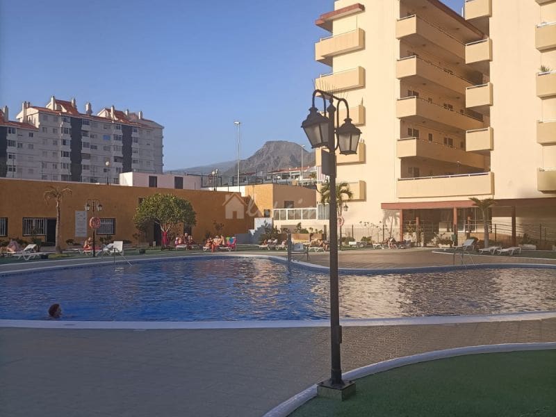 1 bedroom Apartment for sale in Los Cristianos with pool - € 269,500 (Ref: 8015513)