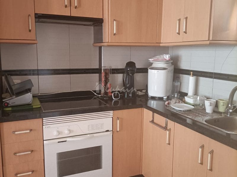 1 bedroom Apartment for sale in Los Cristianos with pool - € 269,500 (Ref: 8015513)