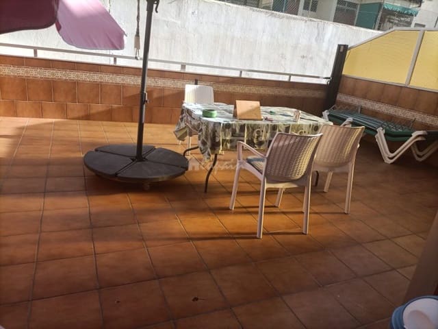 1 bedroom Apartment for sale in Los Cristianos, Arona with pool - € 269,500 (Ref: 8015513)