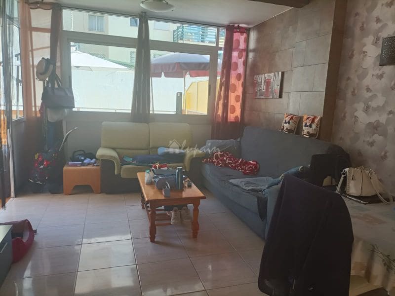 1 bedroom Apartment for sale in Los Cristianos with pool - € 269,500 (Ref: 8015513)