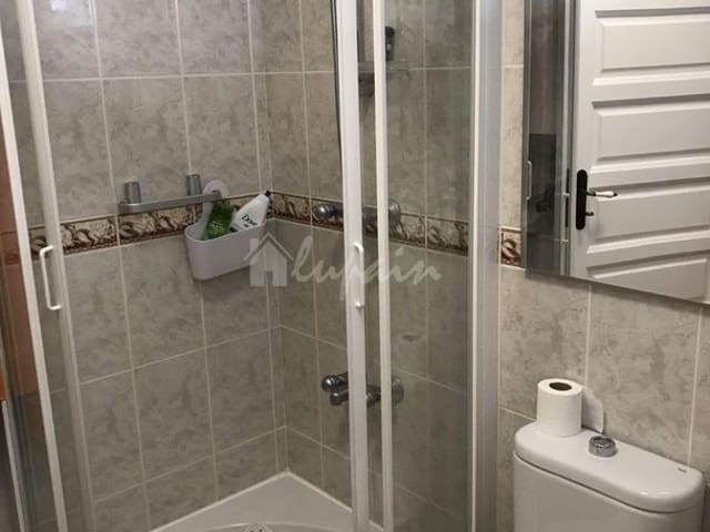 Studio te koop in Playa de las Americas, Arona met zwembad - € 399.950 (Ref: 8016477)