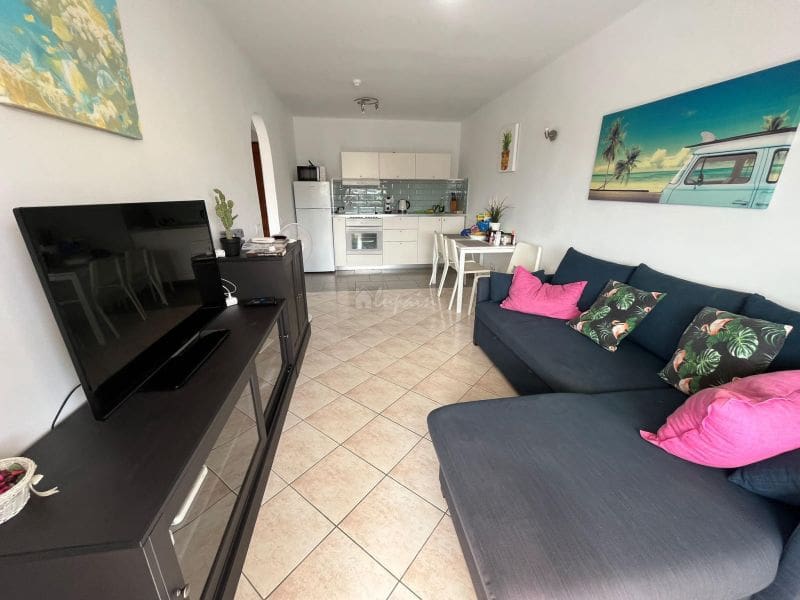 1 soverom Leilighet til salgs i San Eugenio med svømmebasseng - € 270 000 (Ref: 8038973)