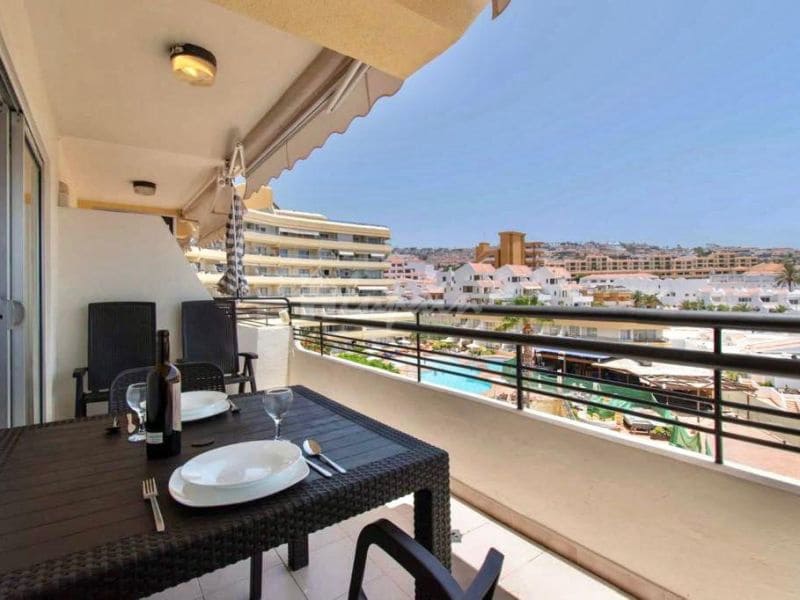 1 soverom Leilighet til salgs i San Eugenio med svømmebasseng - € 270 000 (Ref: 8038973)