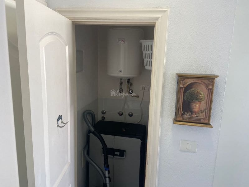 1 soveværelse Lejlighed til salg i Los Cristianos med swimmingpool - € 299.000 (Ref: 8043900)