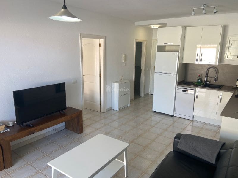 1 soveværelse Lejlighed til salg i Los Cristianos med swimmingpool - € 299.000 (Ref: 8043900)