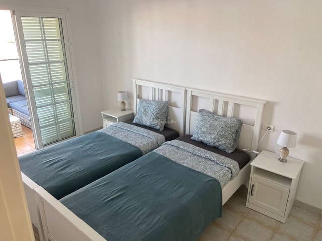 1 soveværelse Lejlighed til salg i Los Cristianos, Arona med swimmingpool - € 299.000 (Ref: 8043900)