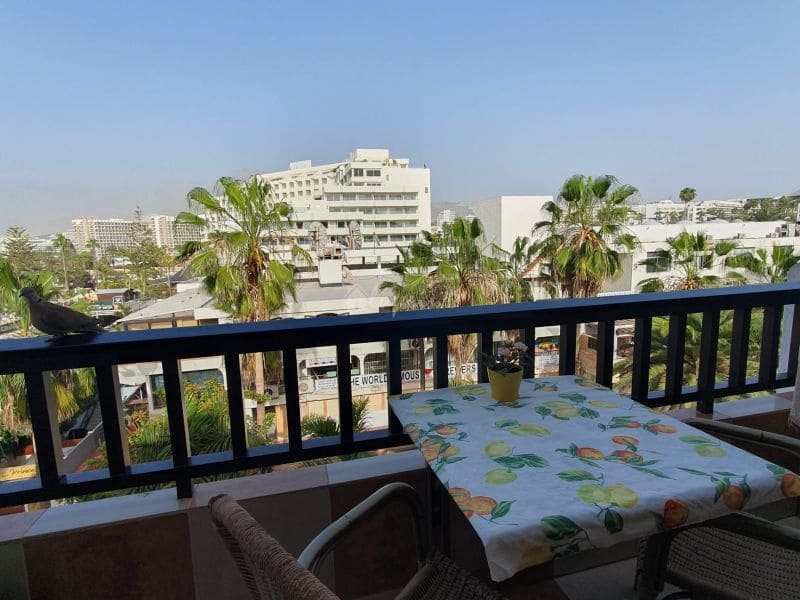 1 bedroom Apartment for sale in Playa de las Americas with pool - € 599,000 (Ref: 8061951)