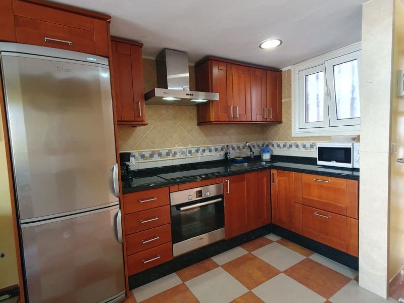 1 bedroom Apartment for sale in Playa de las Americas with pool - € 599,000 (Ref: 8061951)