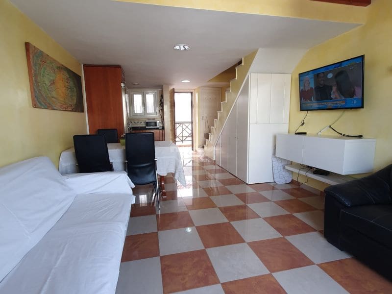 1 bedroom Apartment for sale in Playa de las Americas with pool - € 599,000 (Ref: 8061951)