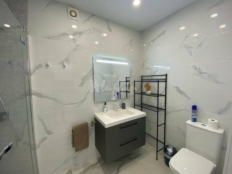 Studio til salg i Playa Paraiso med swimmingpool - € 230.000 (Ref: 8086087)