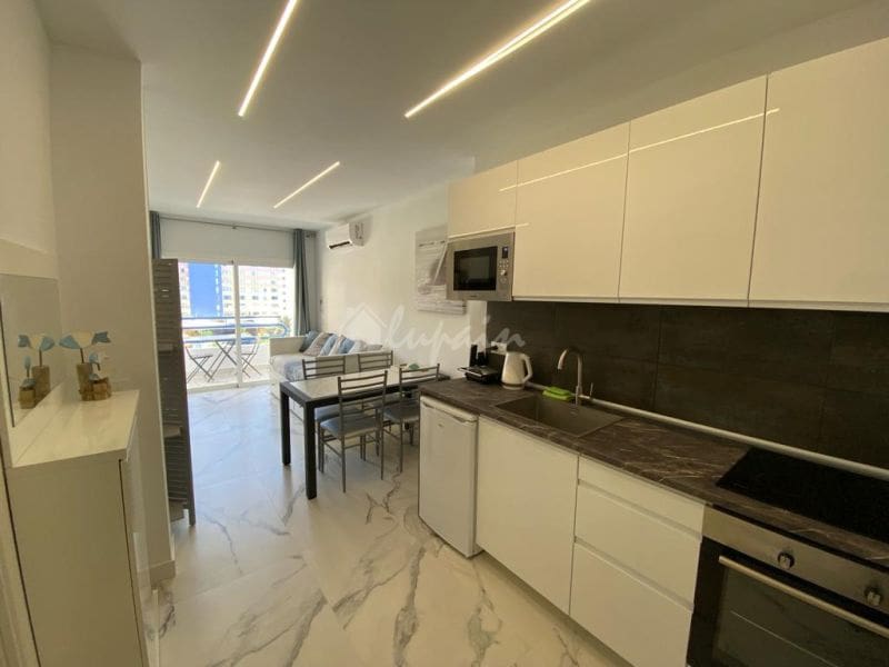 Studio til salg i Playa Paraiso med swimmingpool - € 230.000 (Ref: 8086087)