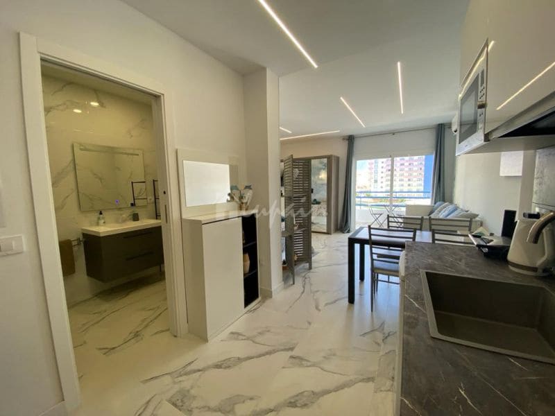 Studio til salg i Playa Paraiso med swimmingpool - € 230.000 (Ref: 8086087)