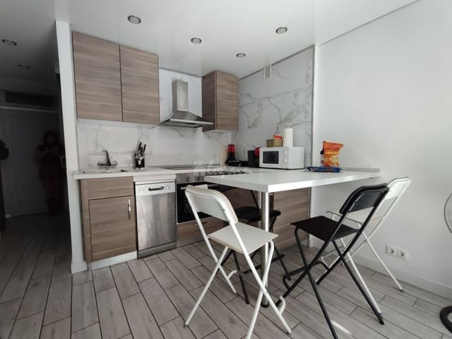 1 soverom Leilighet til salgs i Playa de las Americas, Arona med svømmebasseng - € 260 000 (Ref: 8100069)