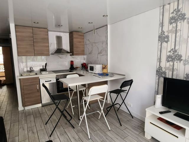 1 soverom Leilighet til salgs i Playa de las Americas, Arona med svømmebasseng - € 260 000 (Ref: 8100069)