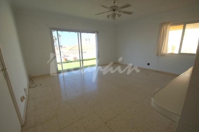 3 bedroom Villa for sale in Callao Salvaje with pool - € 469,900 (Ref: 8102077)