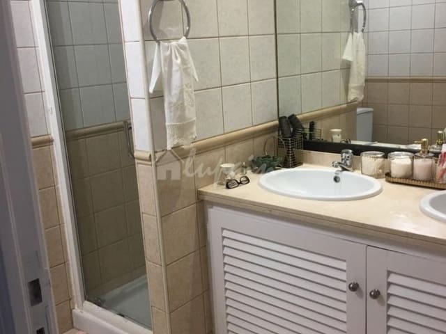 1 soveværelse Lejlighed til salg i Playa Paraiso, Adeje med swimmingpool - € 259.000 (Ref: 8102078)