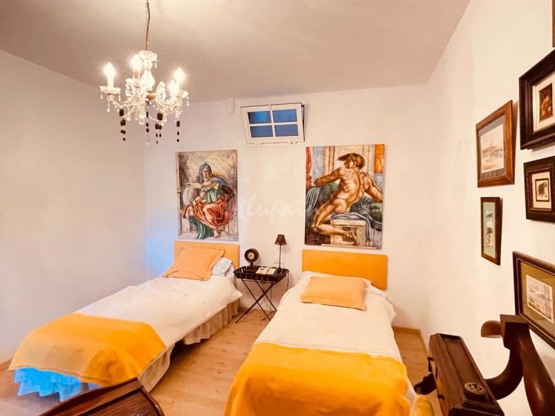 4 soveværelse Villa til salg i Chayofa - € 1.200.000 (Ref: 8116016)