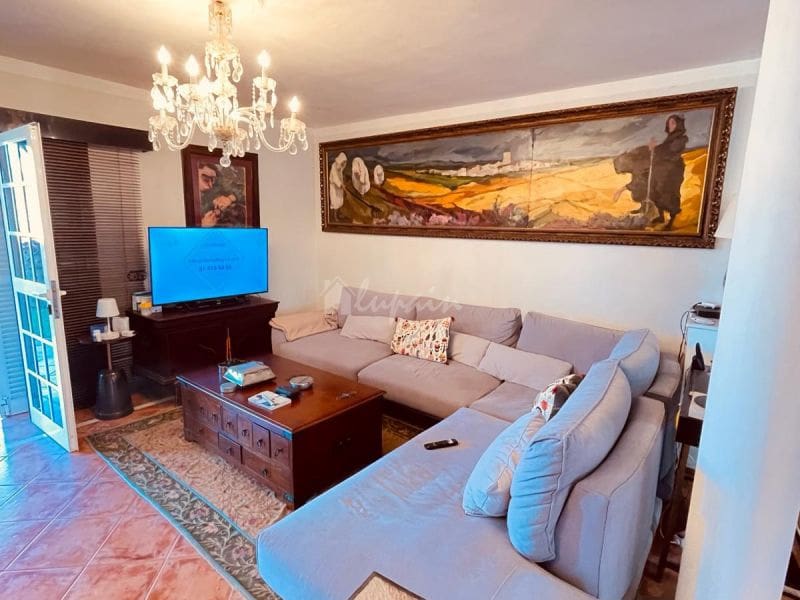 4 soveværelse Villa til salg i Chayofa - € 1.200.000 (Ref: 8116016)