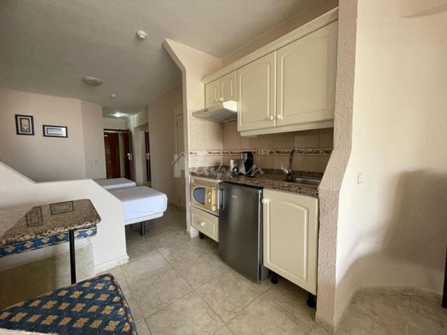 Studio till salu i San Eugenio Bajo, Adeje med pool - 225 000 € (Ref: 8125285)