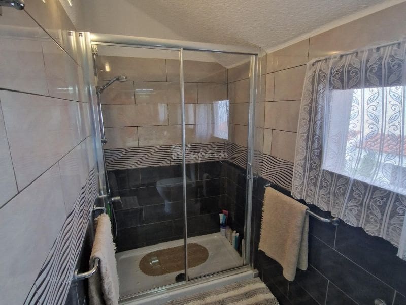 1 bedroom Apartment for sale in Playa de las Americas with pool - € 599,000 (Ref: 8157778)