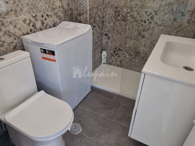 1 soveværelse Penthouse til salg i Playa de las Americas, Arona med swimmingpool - € 310.000 (Ref: 8171978)