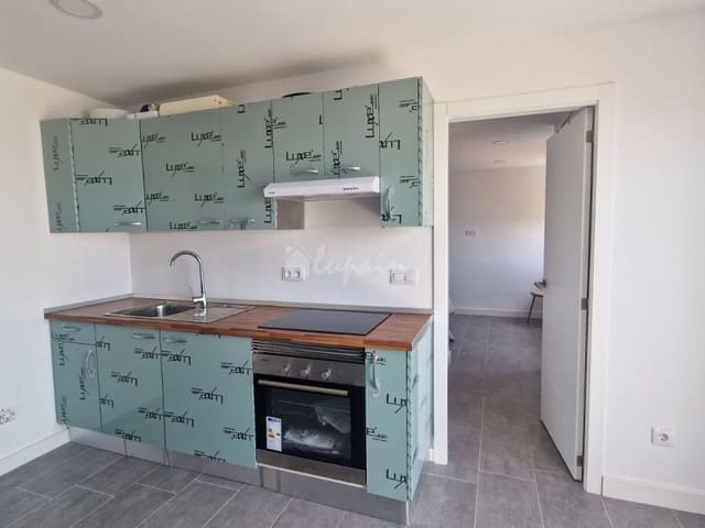 1 soveværelse Penthouse til salg i Playa de las Americas, Arona med swimmingpool - € 310.000 (Ref: 8171978)