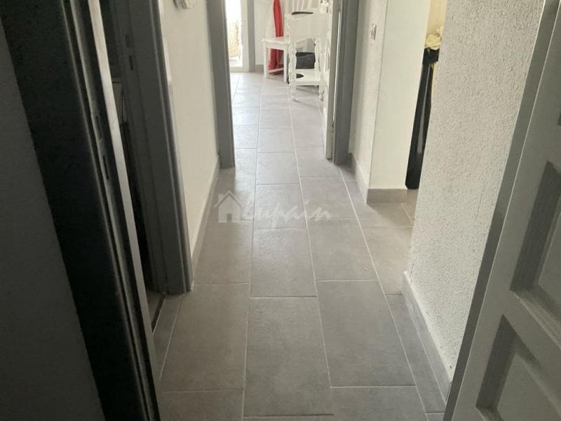 2 bedroom Apartment for sale in Playa de las Americas with pool - € 840,000 (Ref: 8182059)