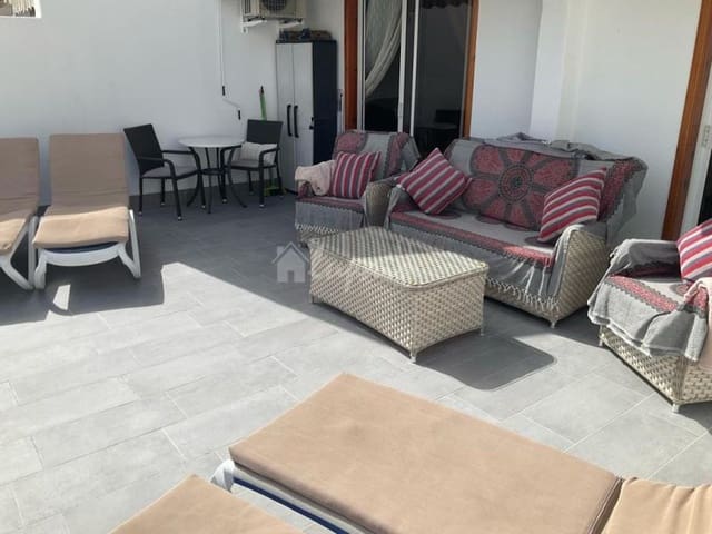 2 soveværelse Lejlighed til salg i Playa de las Americas, Arona med swimmingpool - € 840.000 (Ref: 8182059)