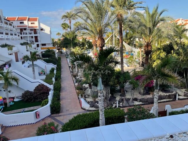 2 soveværelse Lejlighed til salg i Playa de las Americas, Arona med swimmingpool - € 840.000 (Ref: 8182059)