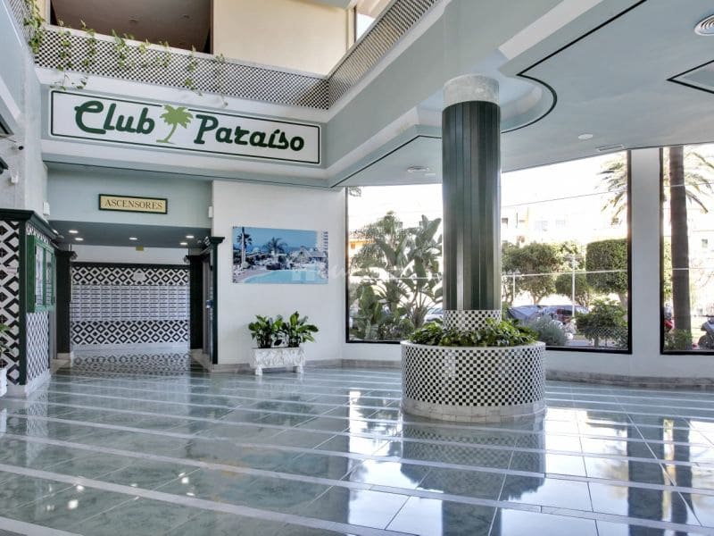 2 sovrum Lägenhet till salu i Playa Paraiso med pool - 319 000 € (Ref: 8198572)