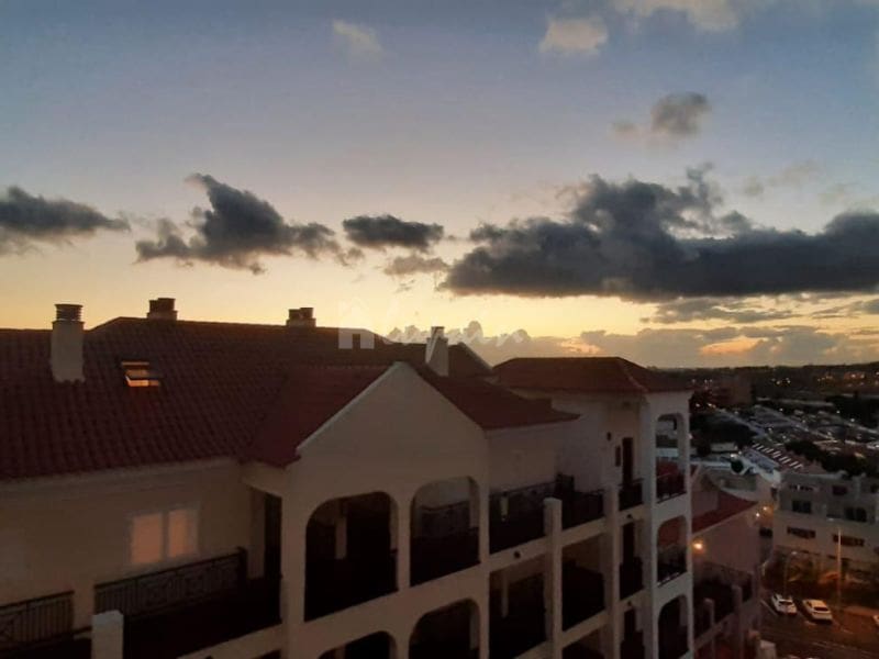 2 quarto Apartamento para venda em Los Cristianos com piscina - 315 000 € (Ref: 8208123)