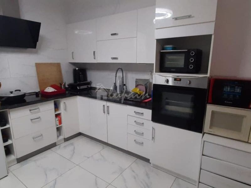 2 quarto Apartamento para venda em Los Cristianos com piscina - 315 000 € (Ref: 8208123)