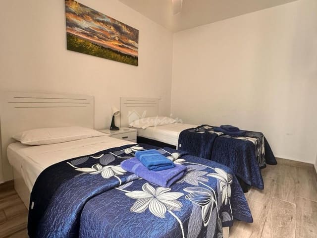 2 sypialnia Apartament na sprzedaż w Torviscas, Adeje z basenem - 370 000 € (Ref: 8212801)