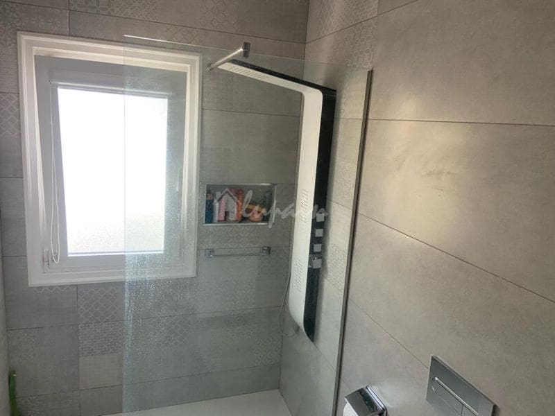 4 soveværelse Byhus til salg i El Madronal med swimmingpool - € 669.000 (Ref: 8222103)