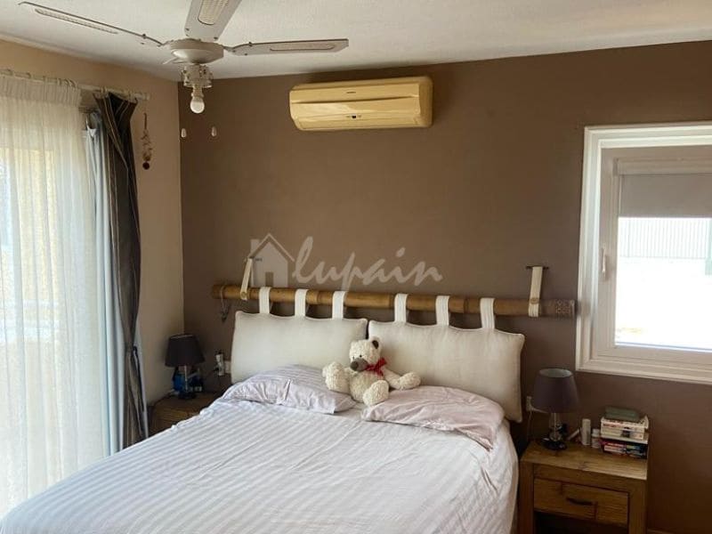 4 soveværelse Byhus til salg i El Madronal med swimmingpool - € 669.000 (Ref: 8222103)