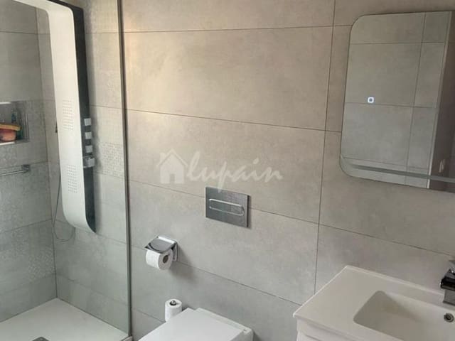 4 soveværelse Byhus til salg i El Madroñal, Adeje med swimmingpool - € 669.000 (Ref: 8222103)