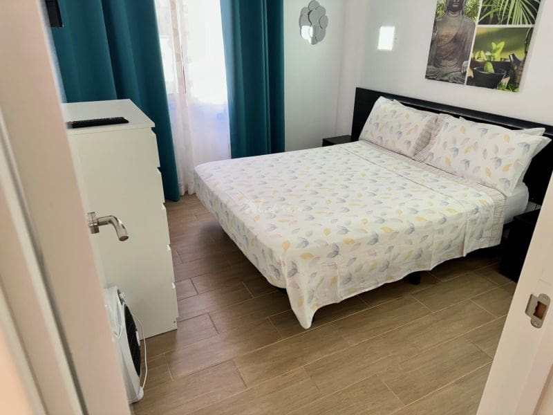 1 soverom Leilighet til salgs i Los Cristianos med svømmebasseng - € 275 000 (Ref: 8277733)